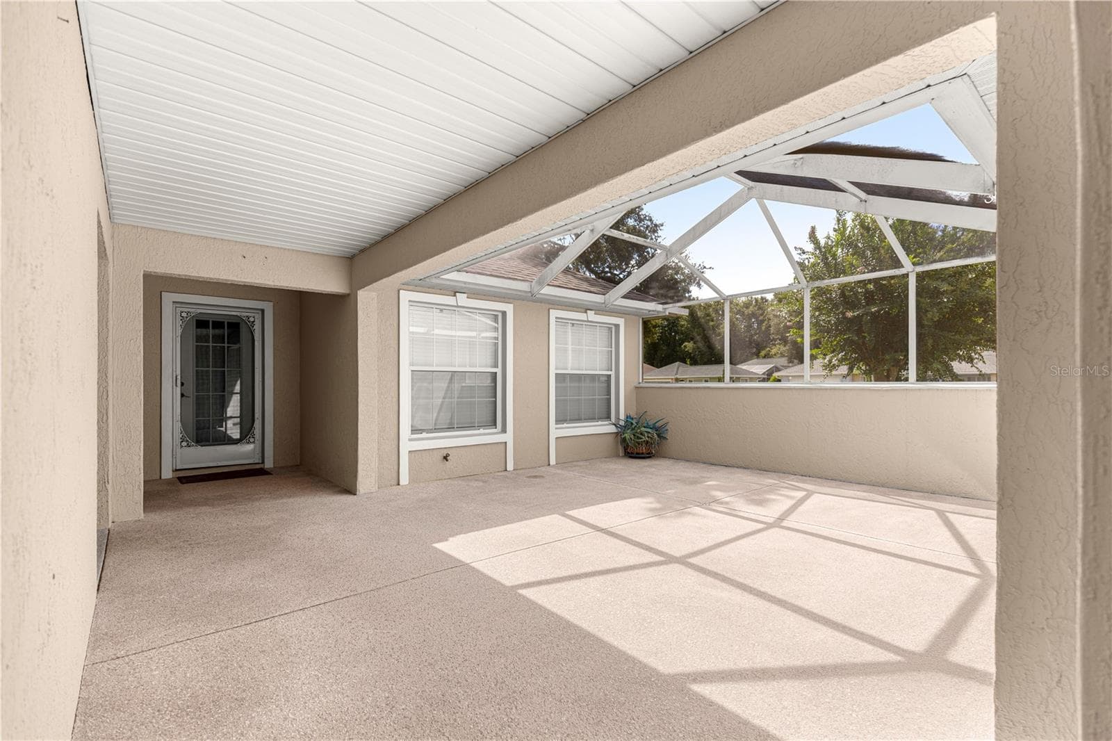Single Family Residence at 11299 SW 71ST TERRACE RD, OCALA, photo 6 of 54