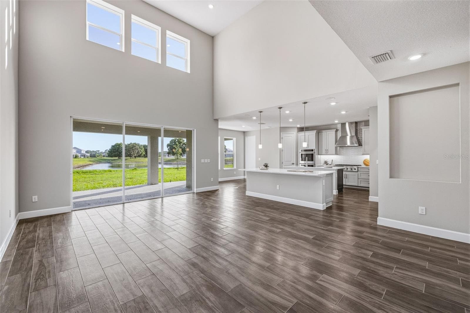 Single Family Residence at 11126 MANOR HOUSE LN, ODESSA, photo 6 of 63
