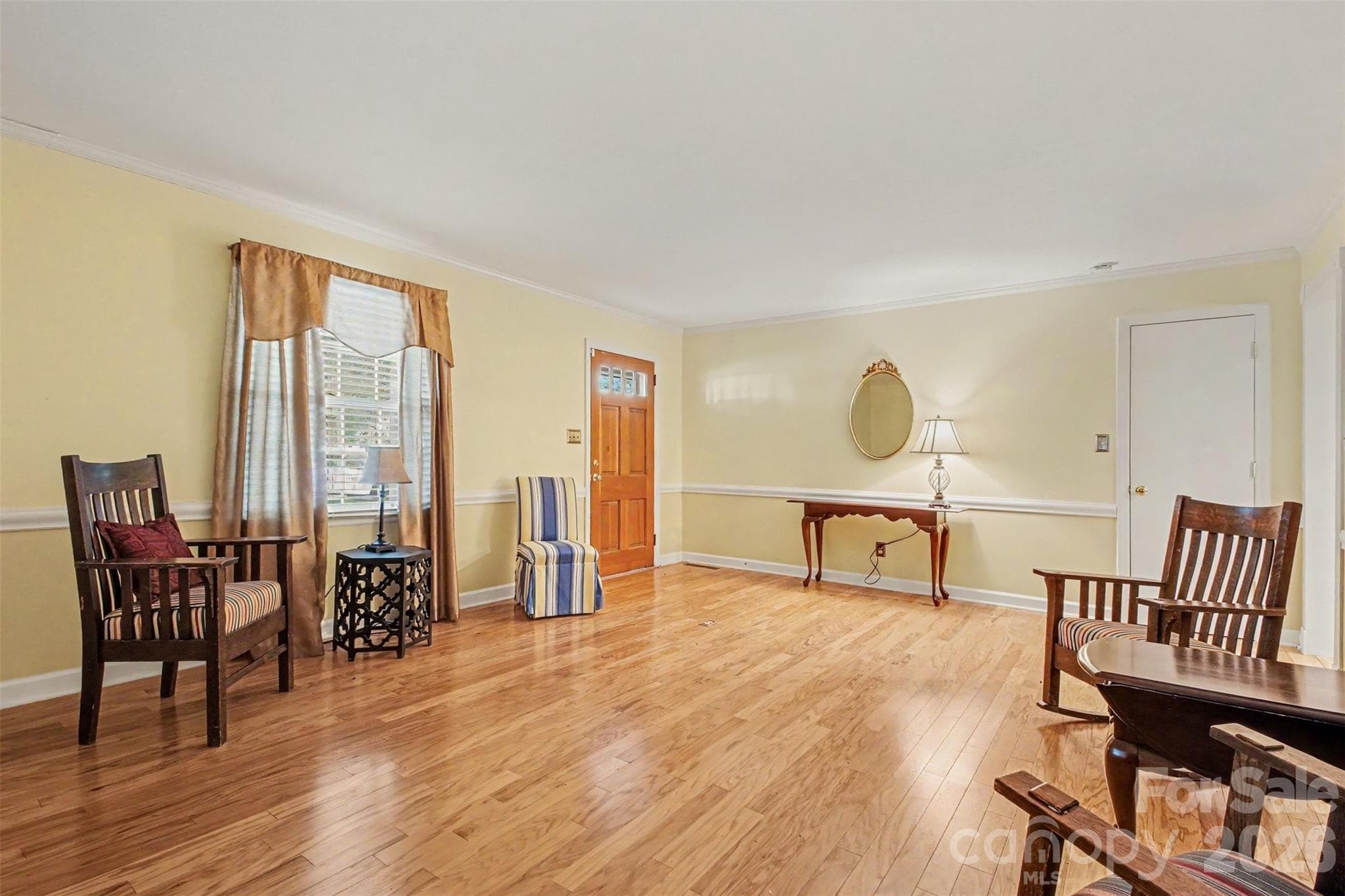 A Coat Closet is conveniently located in the Living Room - 113 Brookshire Avenue, Kannapolis