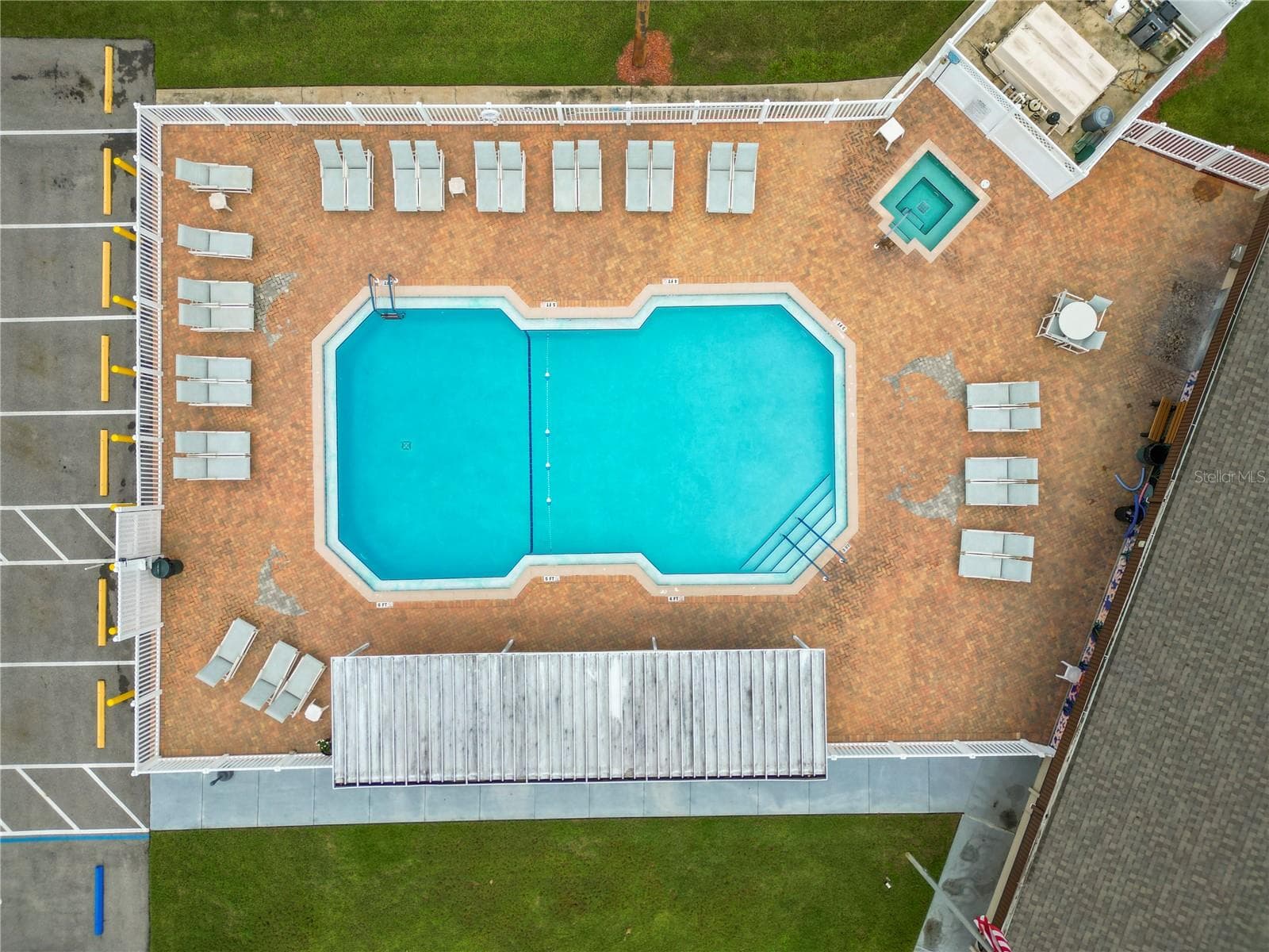 2nd CH Pool - 1120 PARAKEET TRL, LAKELAND