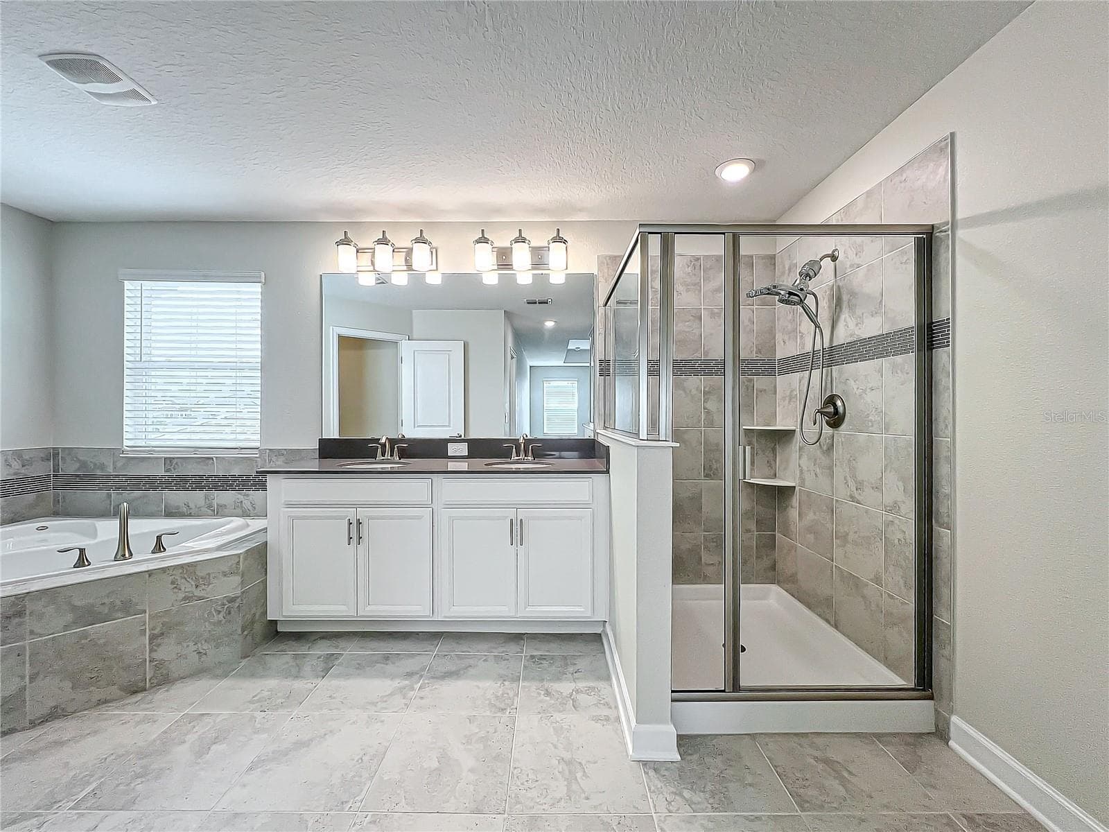 Single Family Residence at 11974 HOMETOWN PL, ORLANDO, photo 52 of 72