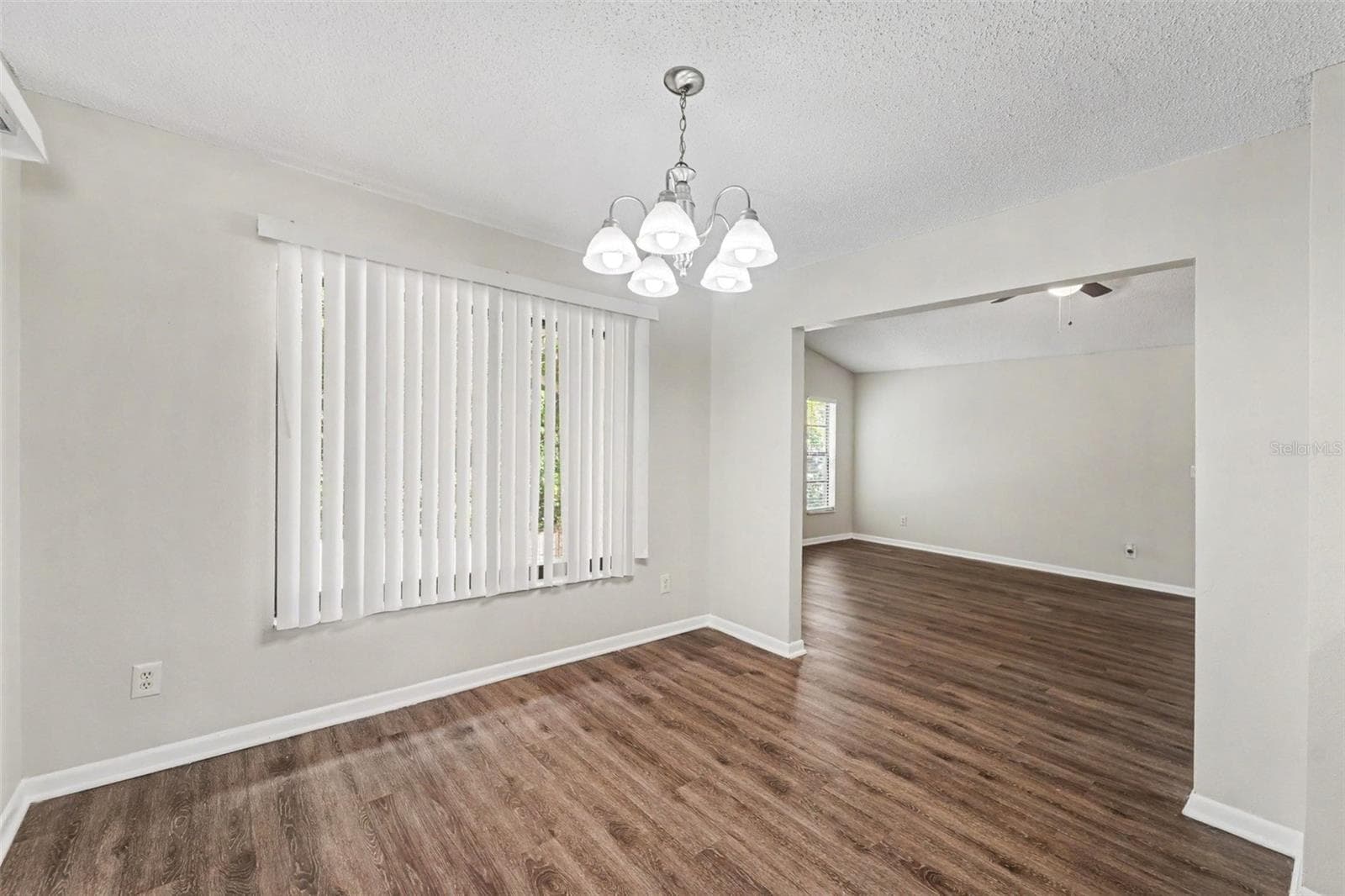Single Family Residence at 4386 CRAIGDARRAGH AVE, SPRING HILL, photo 9 of 20