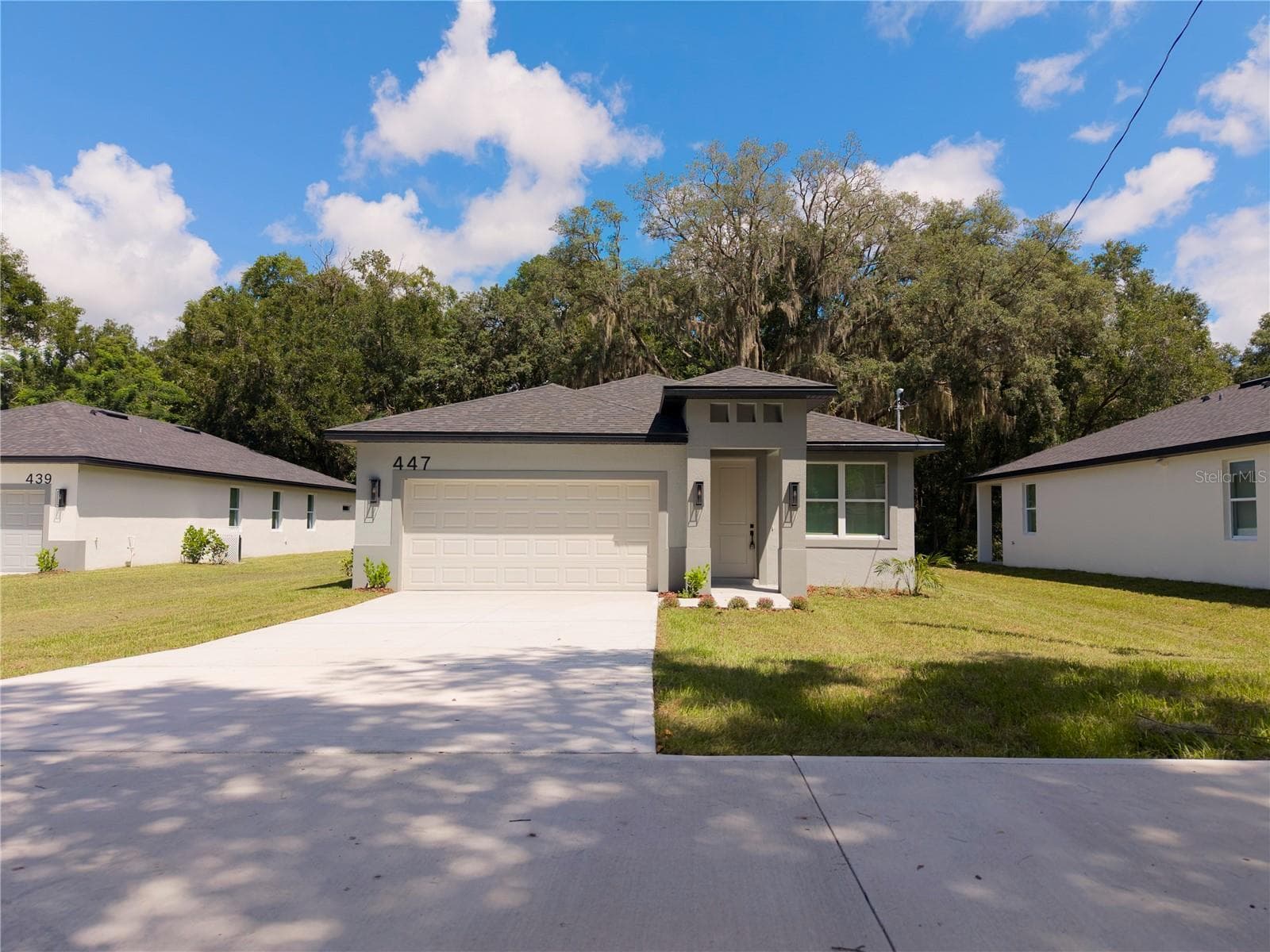 Single Family Residence at 447 E 13TH ST, APOPKA, photo 2 of 23