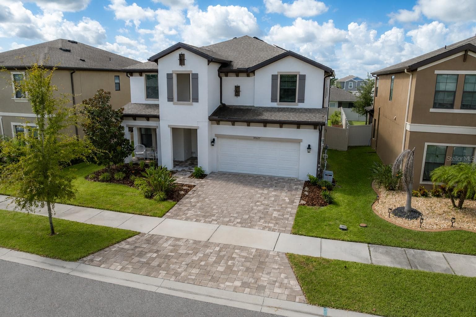 Single Family Residence at 14627 RED CASTLE AVE, LITHIA, photo 4 of 62
