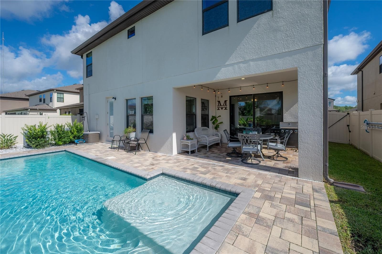 Single Family Residence at 14627 RED CASTLE AVE, LITHIA, photo 12 of 62