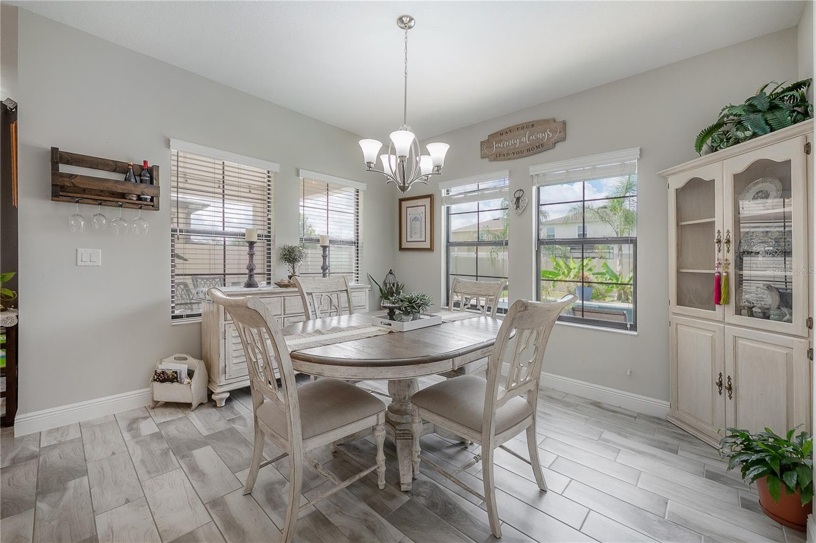 Single Family Residence at 14627 RED CASTLE AVE, LITHIA, photo 34 of 62