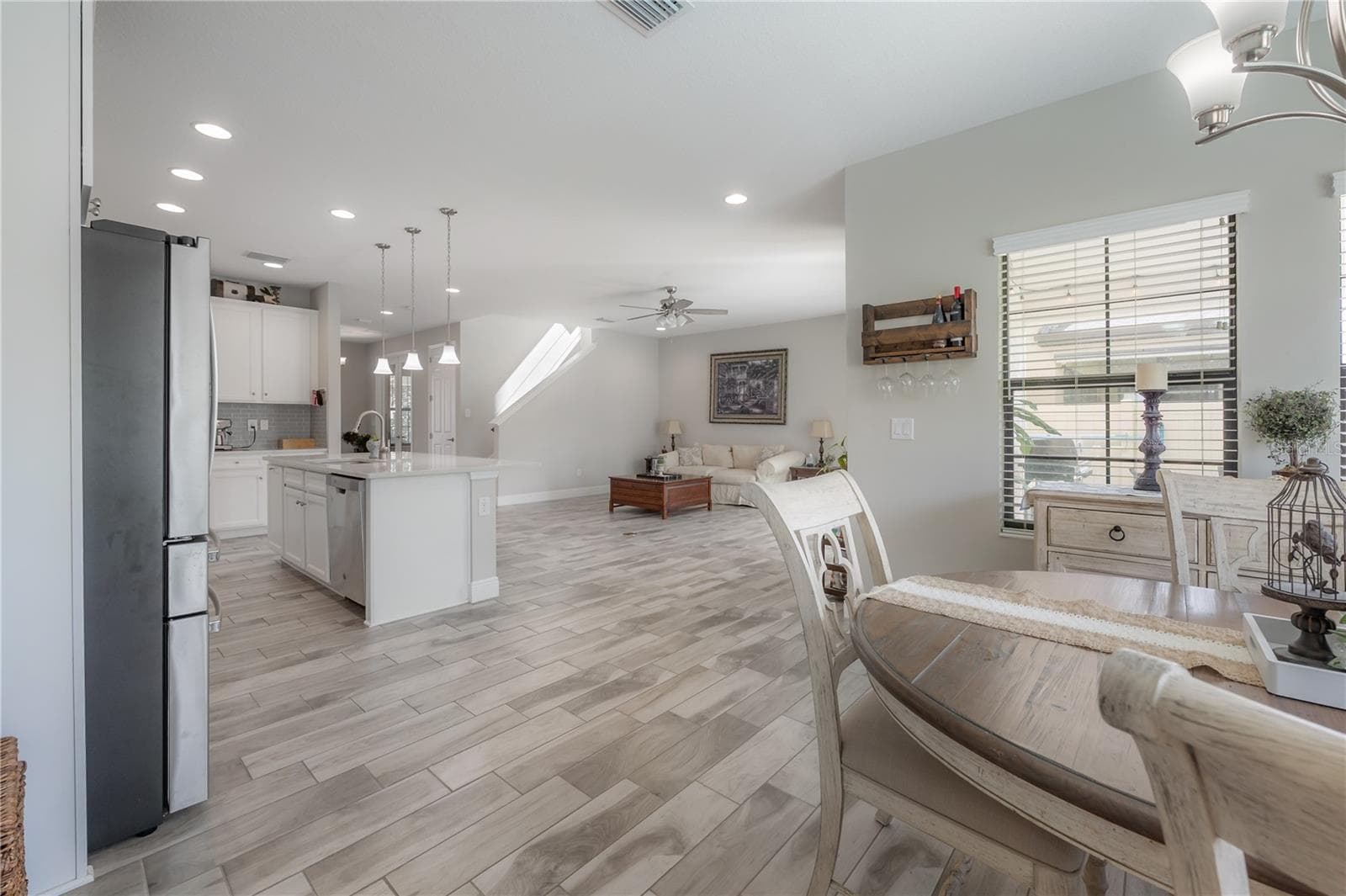 Single Family Residence at 14627 RED CASTLE AVE, LITHIA, photo 35 of 62