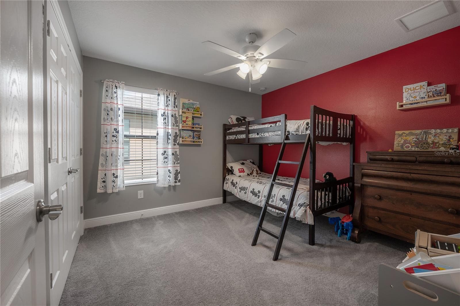 Single Family Residence at 14627 RED CASTLE AVE, LITHIA, photo 54 of 62