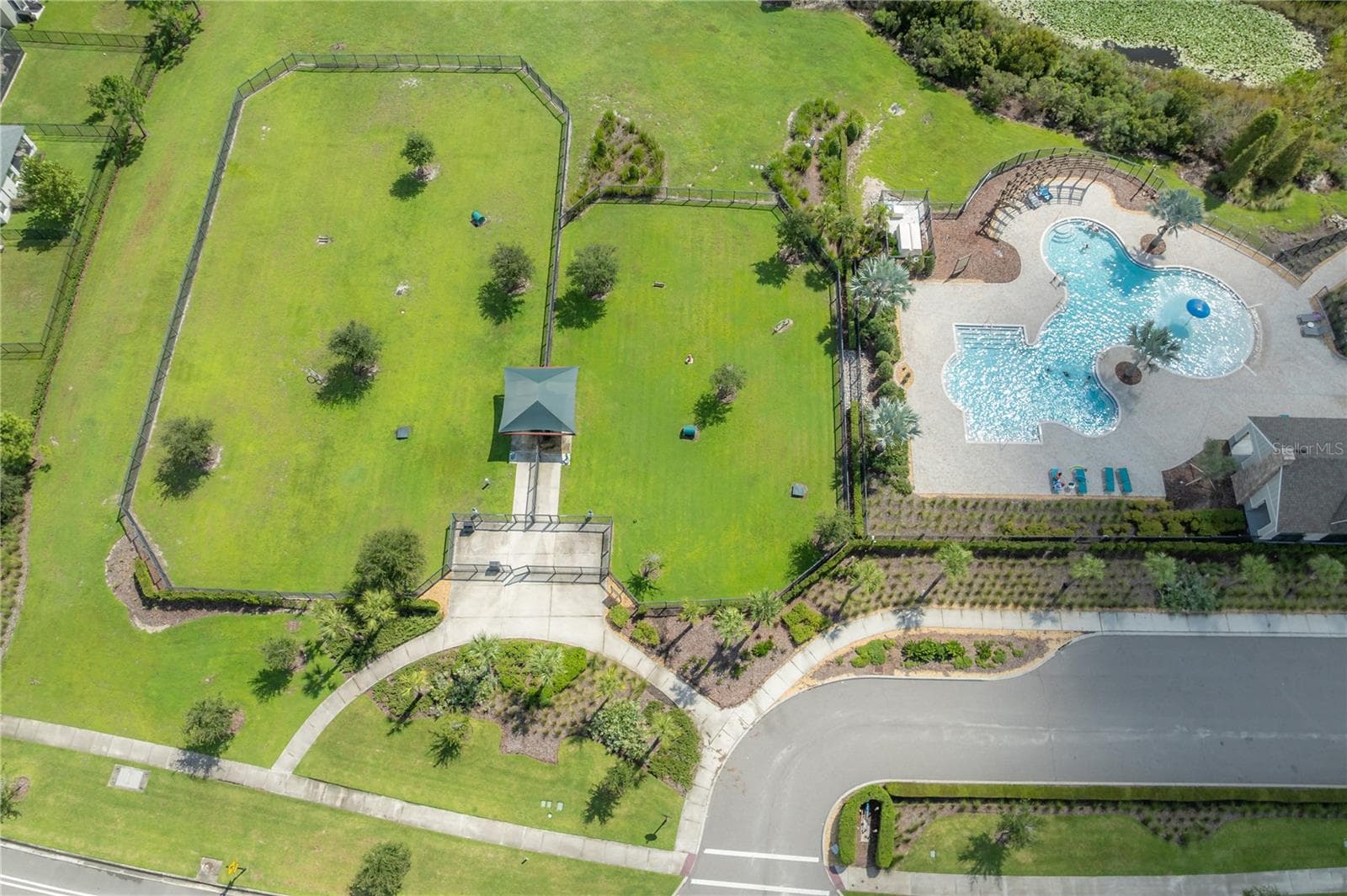 Single Family Residence at 14627 RED CASTLE AVE, LITHIA, photo 57 of 62