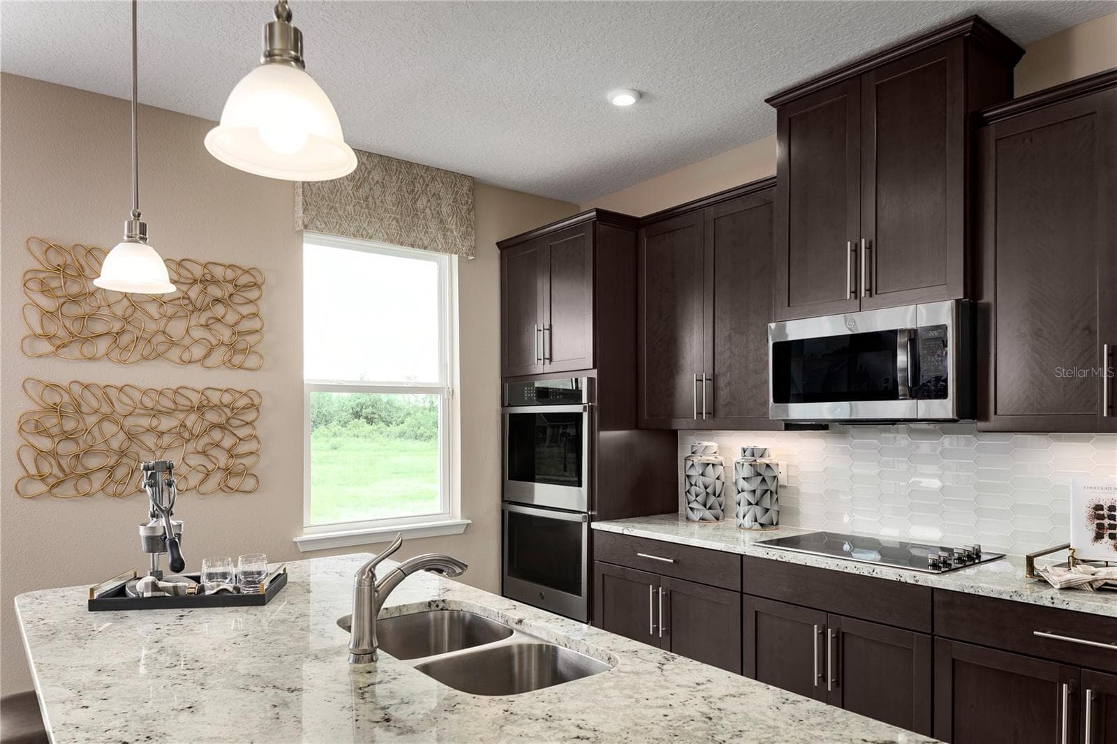 Single Family Residence at 11161 NELLIE CROSSING CIR, CLERMONT, photo 3 of 24