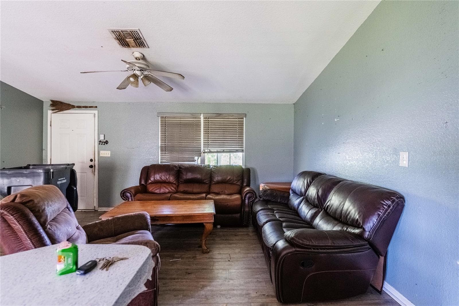 Single Family Residence at 276 TAYLOR ST, LAKE WALES, photo 4 of 32