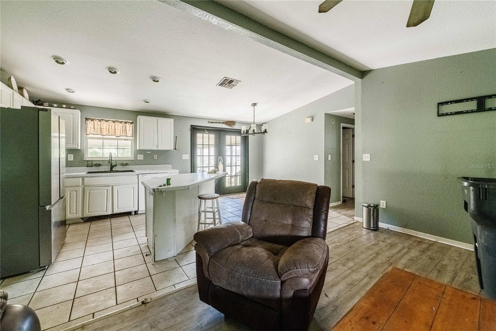 Single Family Residence at 276 TAYLOR ST, LAKE WALES, photo 6 of 32