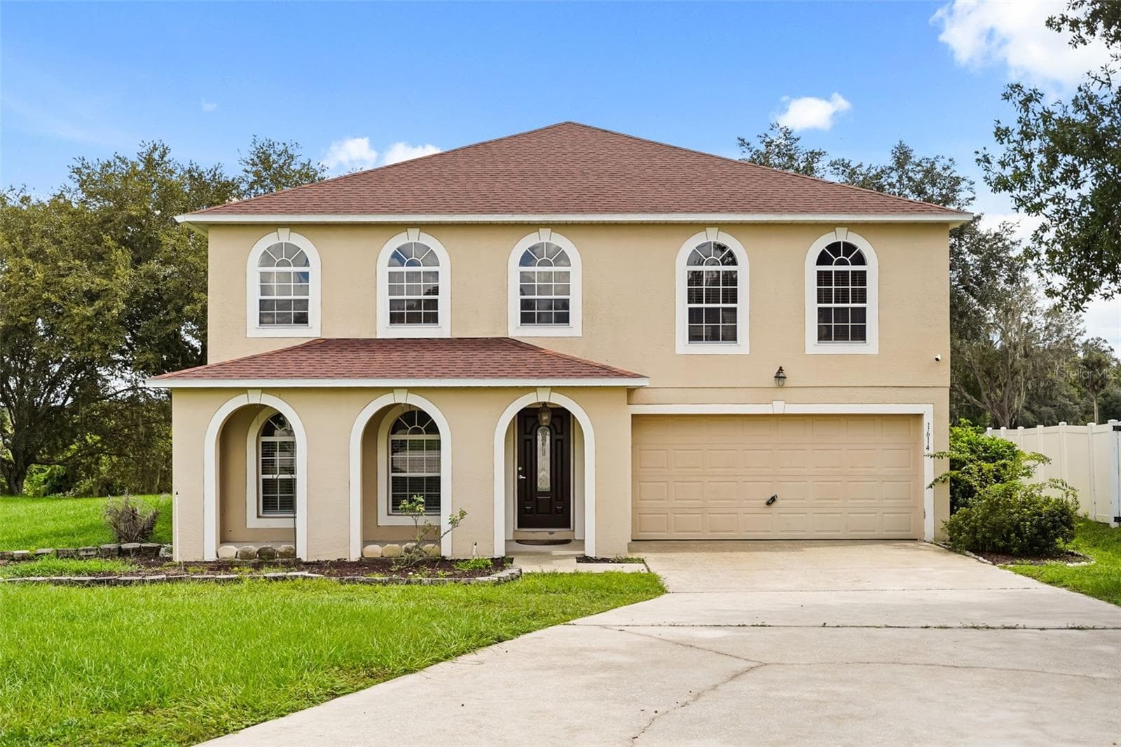 1614 RIDGEMOOR DR