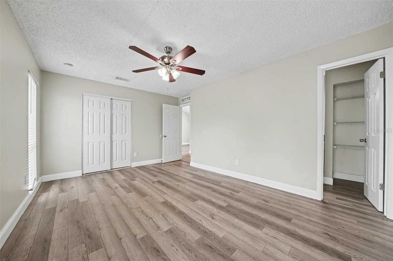 Single Family Residence at 117 SNAPDRAGON CT, KISSIMMEE, photo 9 of 16