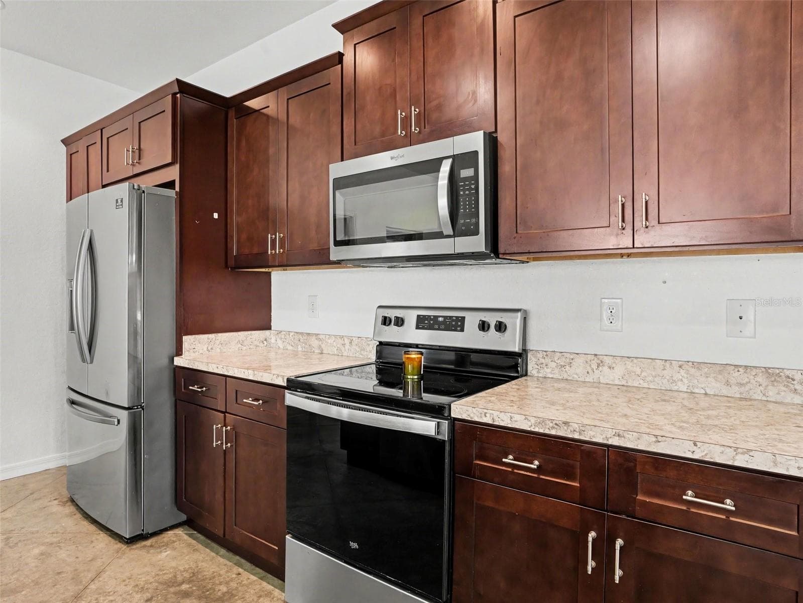 Single Family Residence at 477 KENSINGTON VIEW DR, WINTER HAVEN, photo 13 of 34