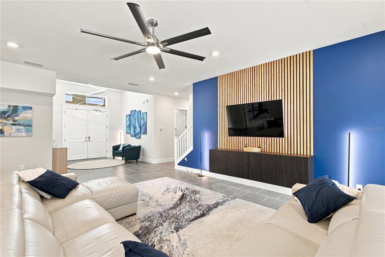 8699 Ivy Stark Blvd - Family Room - 8699 IVY STARK BLVD, WESLEY CHAPEL