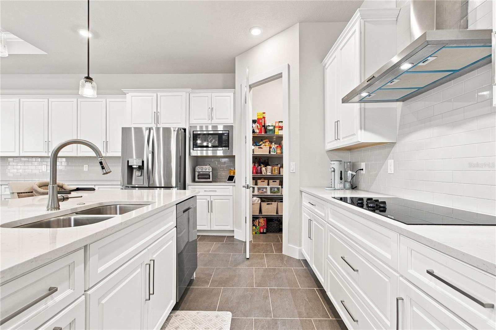 8699 Ivy Stark Blvd - Kitchen - 8699 IVY STARK BLVD, WESLEY CHAPEL