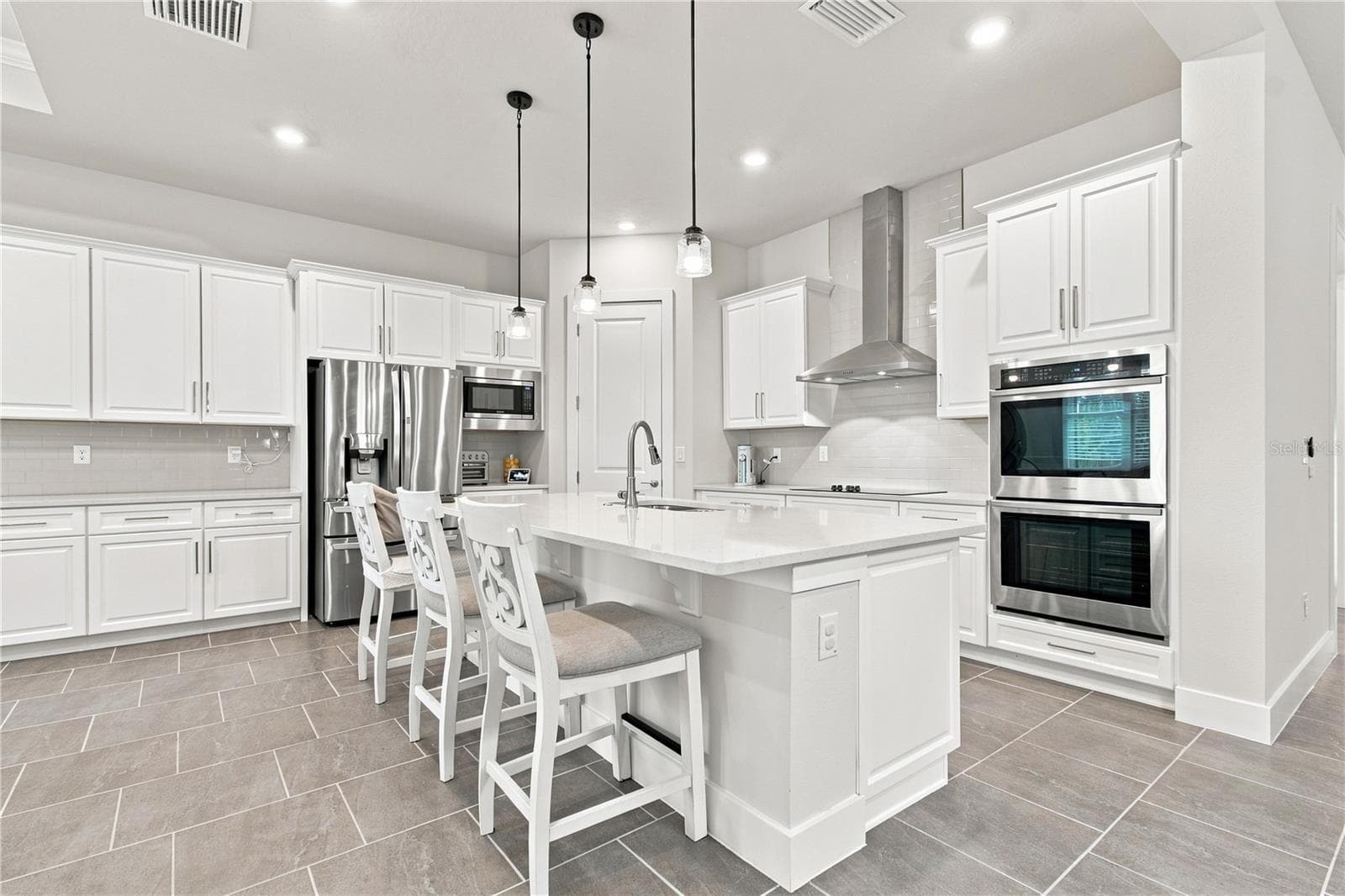 8699 Ivy Stark Blvd - Kitchen - 8699 IVY STARK BLVD, WESLEY CHAPEL