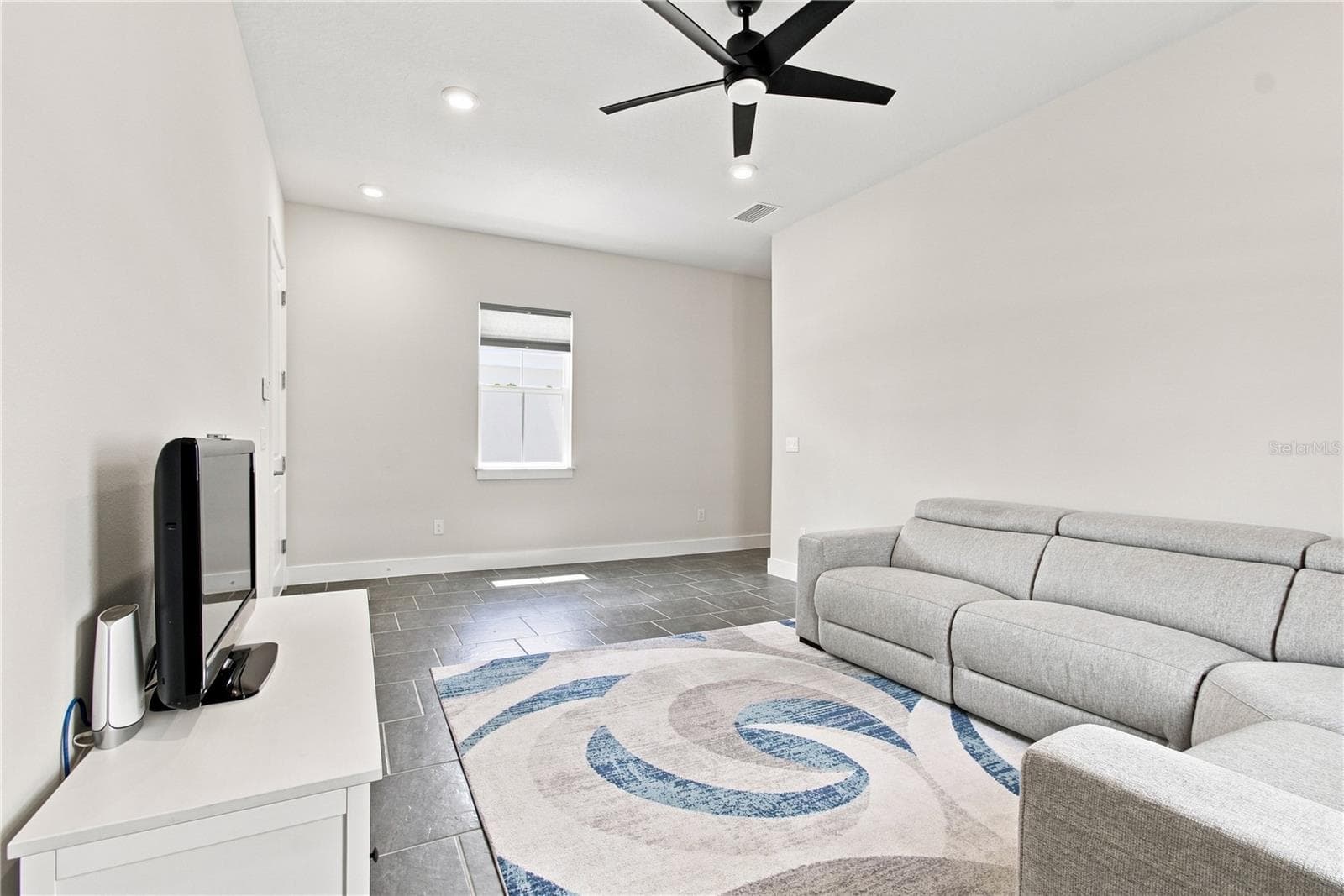 8699 Ivy Stark Blvd - In Law Suite Living - 8699 IVY STARK BLVD, WESLEY CHAPEL