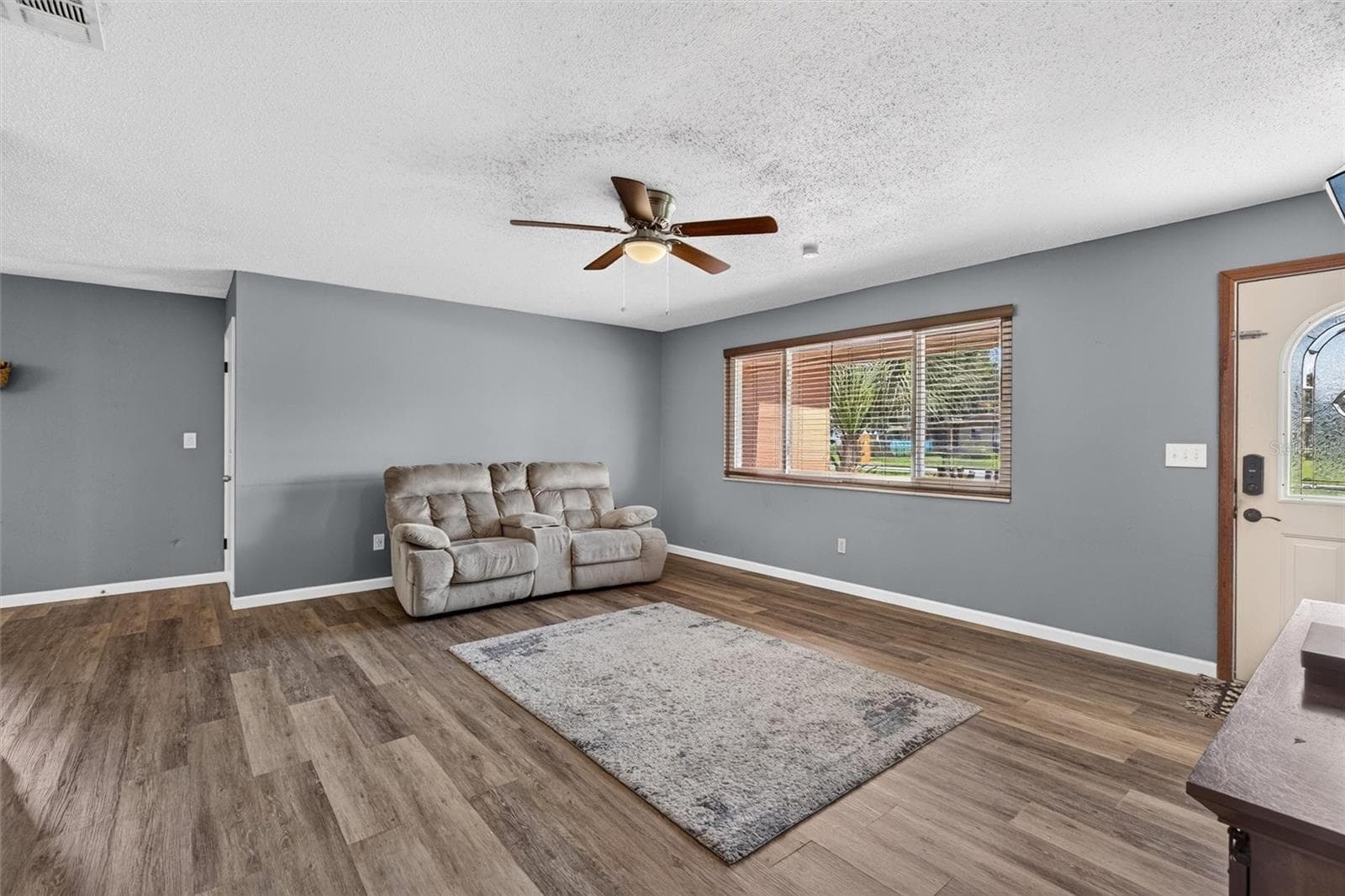 Single Family Residence at 706 BOSTON AVE, SOUTH DAYTONA, photo 10 of 62