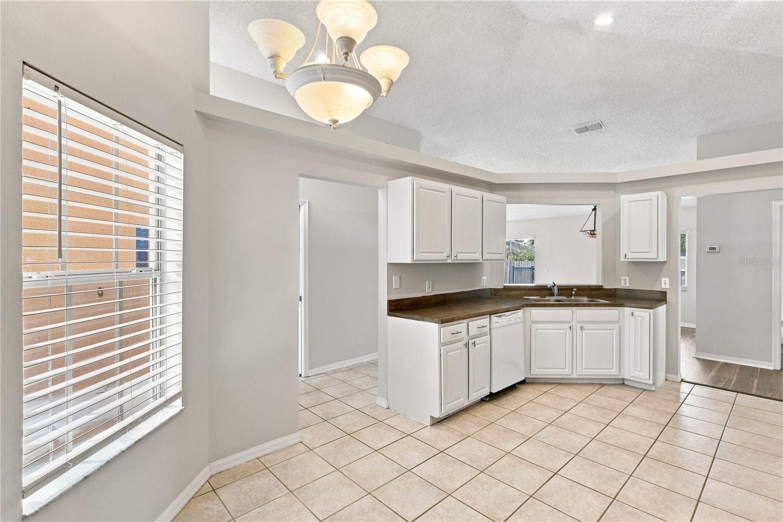 Single Family Residence at 2117 FISH EAGLE ST, CLERMONT, photo 18 of 44