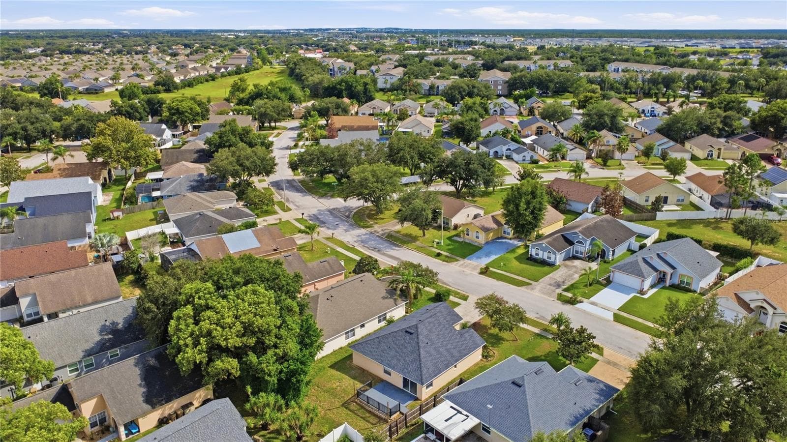 Single Family Residence at 2117 FISH EAGLE ST, CLERMONT, photo 42 of 44