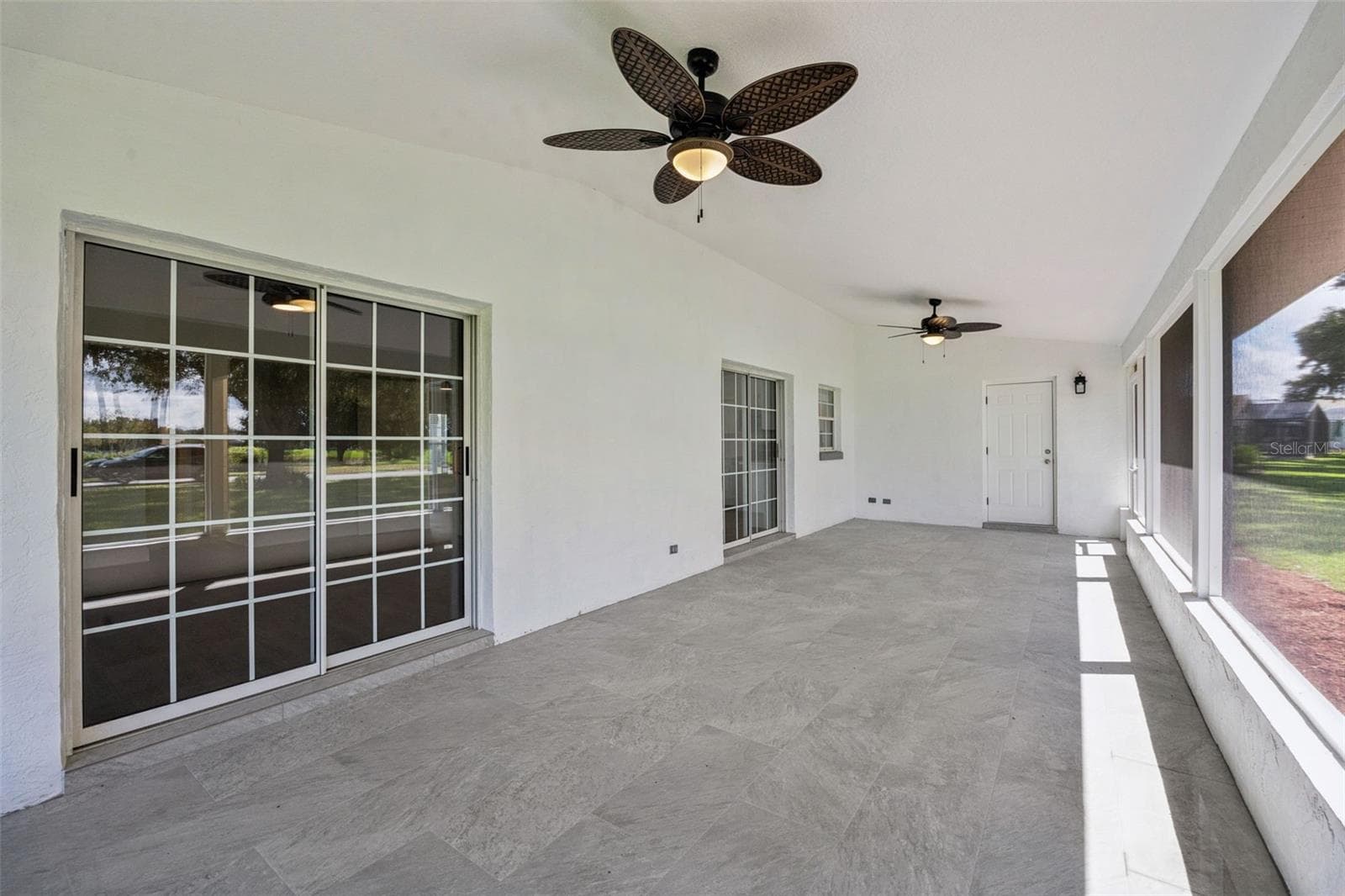 Single Family Residence at 5606 LAVER ST, LEESBURG, photo 31 of 91
