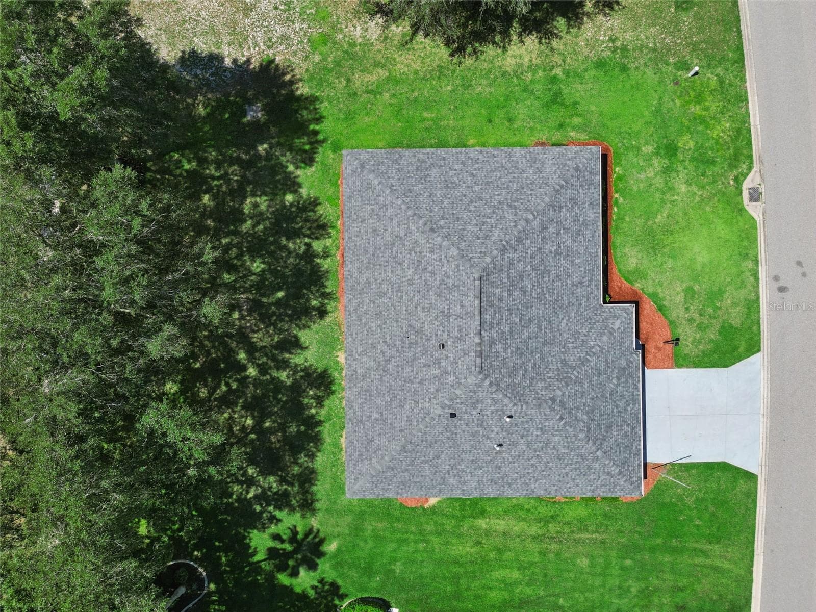 Single Family Residence at 5606 LAVER ST, LEESBURG, photo 45 of 91