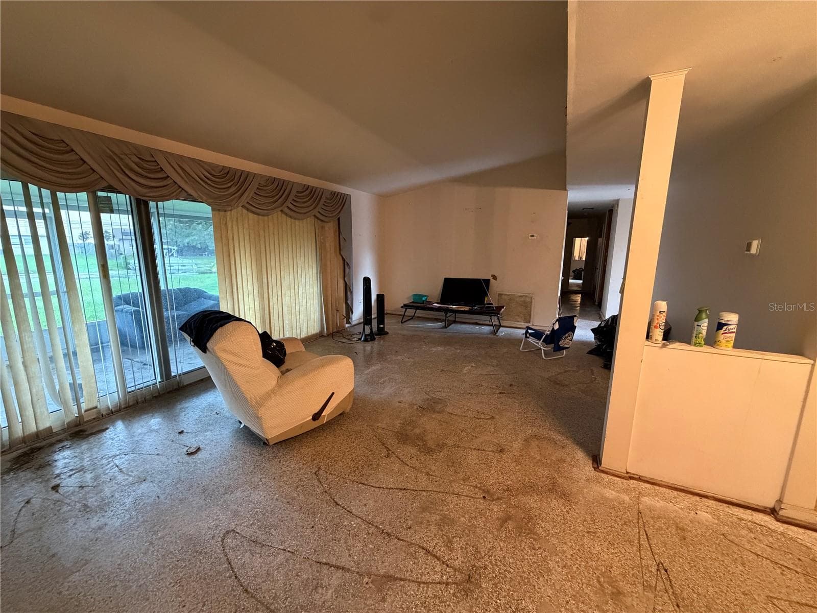 Single Family Residence at 3120 TRADEWINDS TRL, ORLANDO, photo 7 of 11