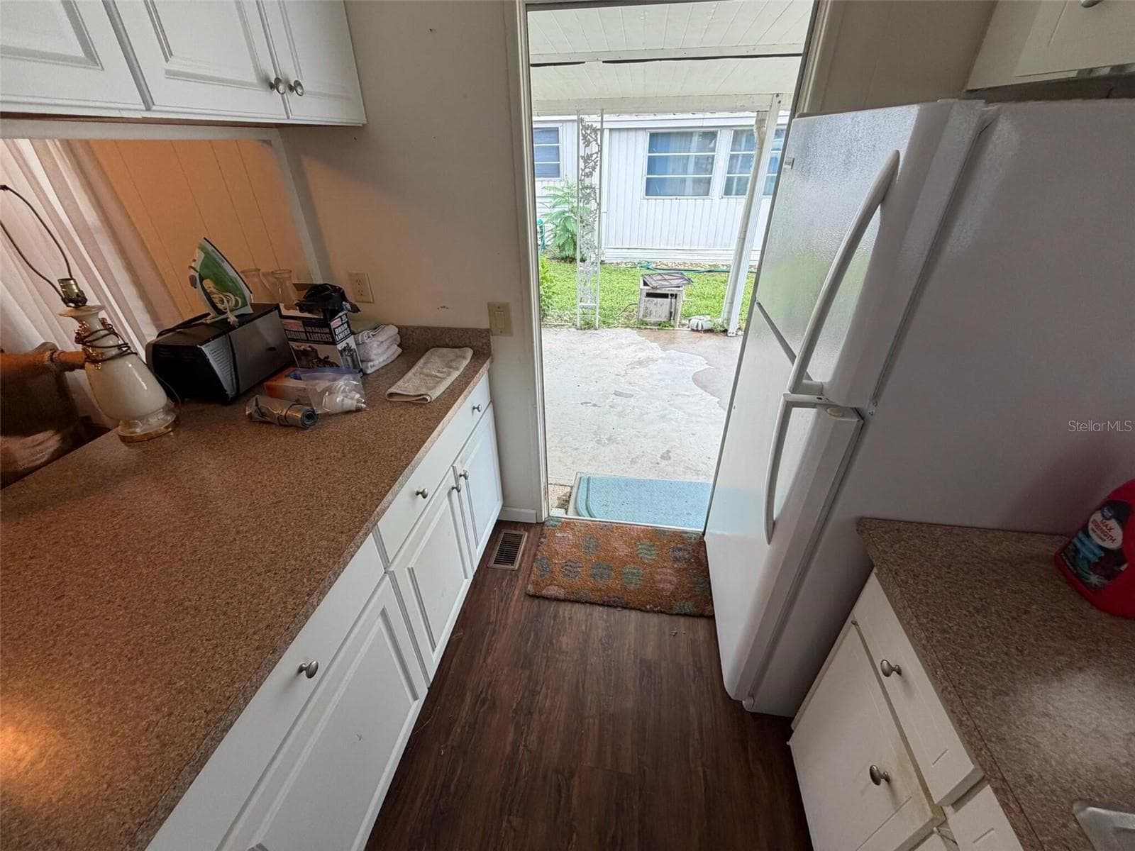 Single Family Residence at 112 HOLIDAY LN, AUBURNDALE, photo 11 of 22