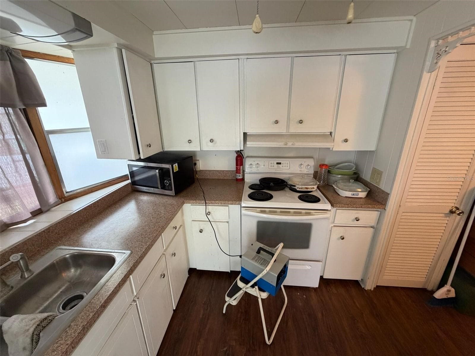 Single Family Residence at 112 HOLIDAY LN, AUBURNDALE, photo 12 of 22