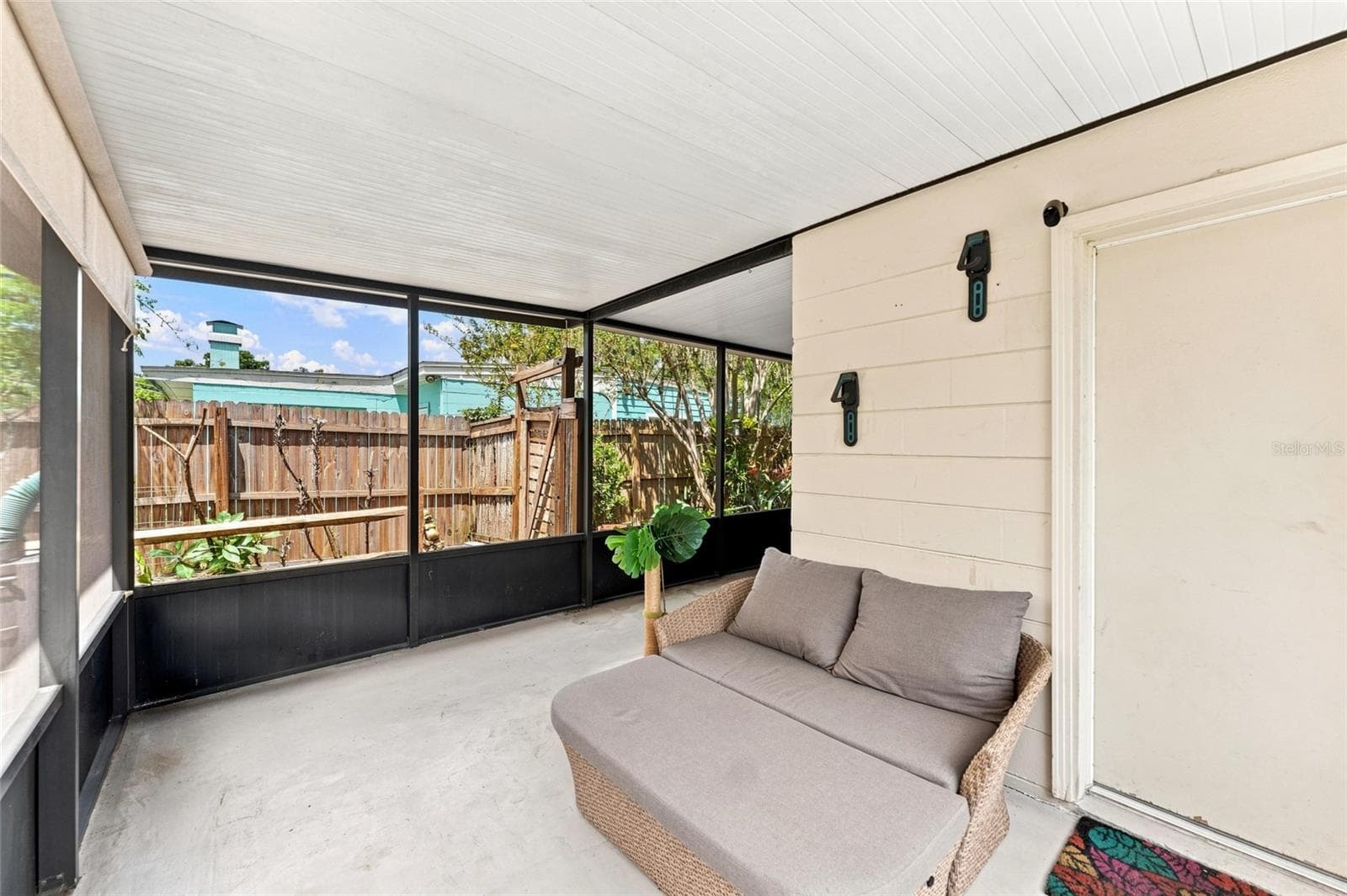 Single Family Residence at 809 E RIVER DR, TEMPLE TERRACE, photo 35 of 50