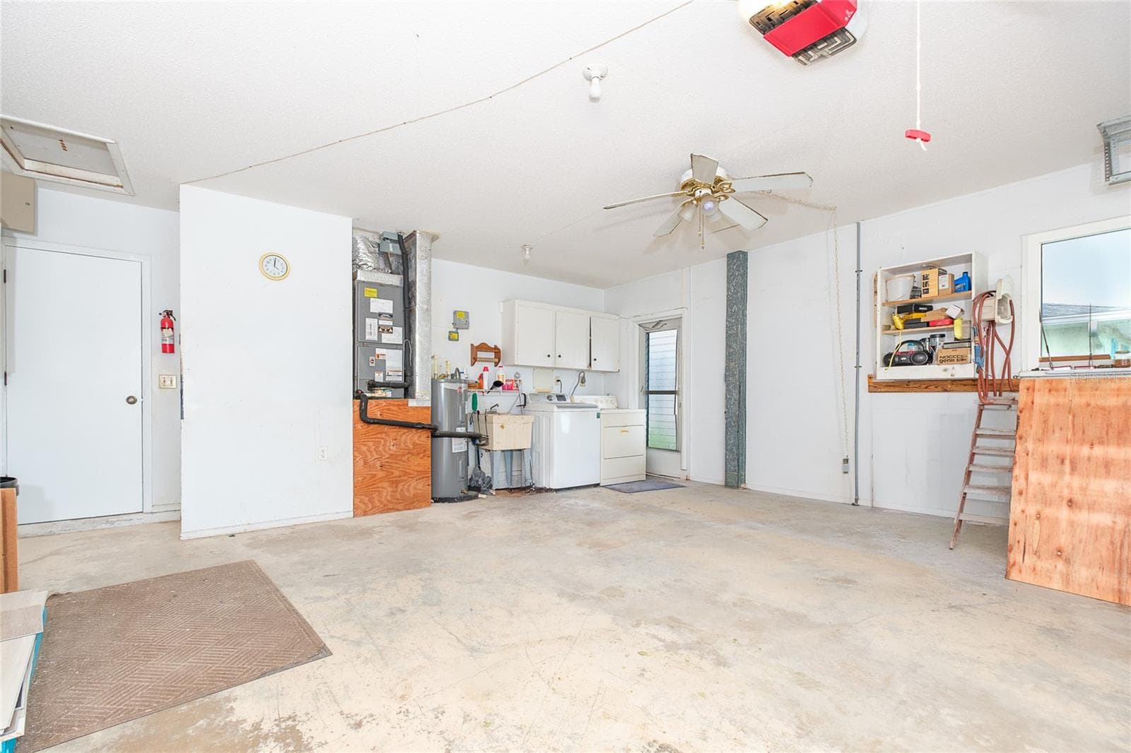 Two car garage - 995 BAY VISTA BLVD, ENGLEWOOD