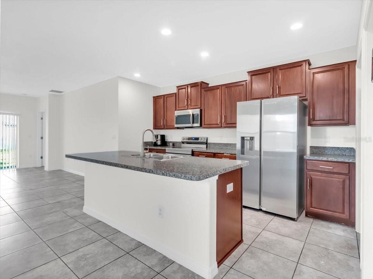 Single Family Residence at 4924 REFLECTING POND CIR, WIMAUMA, photo 17 of 66