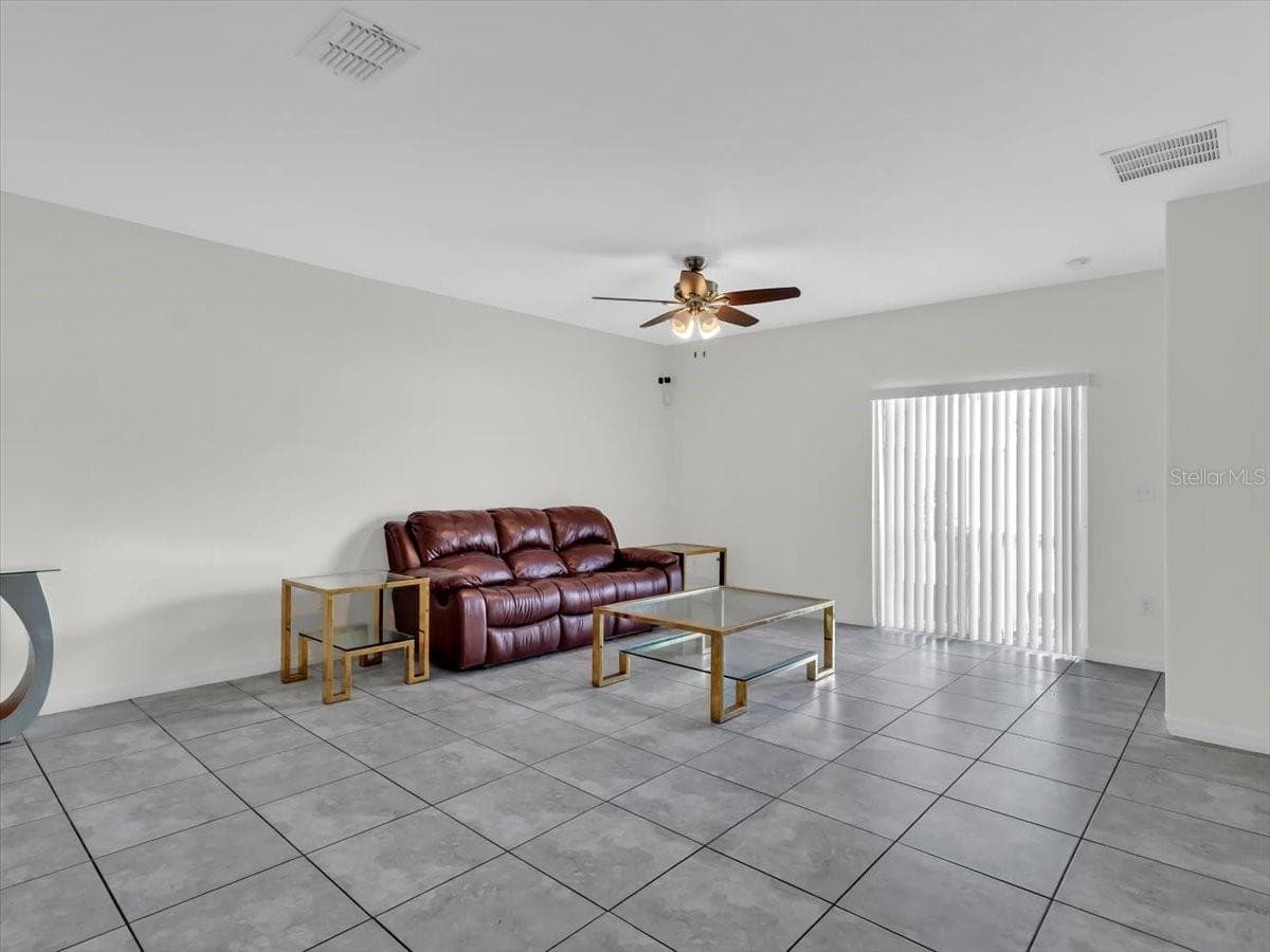 Single Family Residence at 4924 REFLECTING POND CIR, WIMAUMA, photo 20 of 66