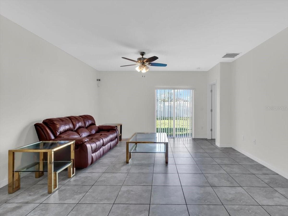 Single Family Residence at 4924 REFLECTING POND CIR, WIMAUMA, photo 23 of 66