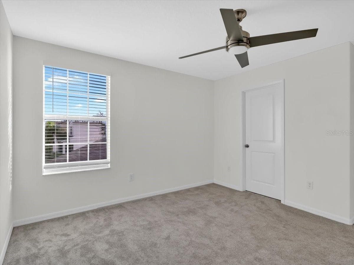 Single Family Residence at 4924 REFLECTING POND CIR, WIMAUMA, photo 27 of 66