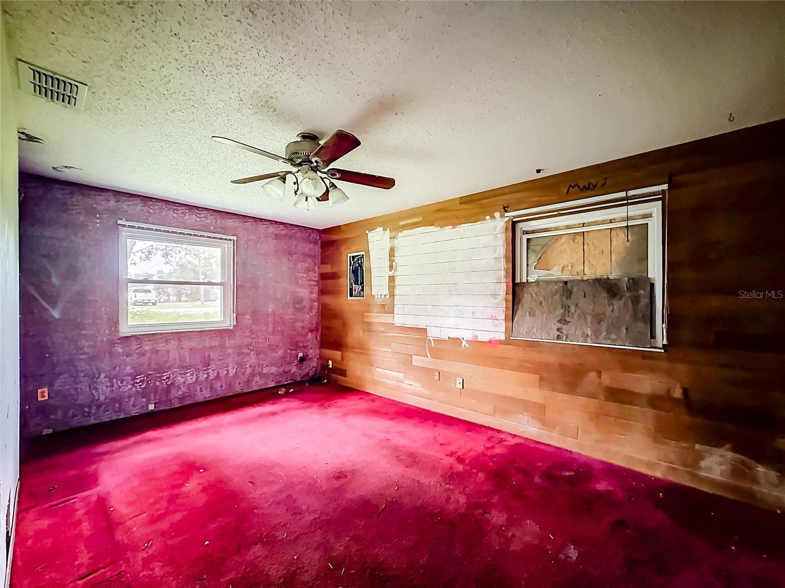 Single Family Residence at 40105 PALM ST, LADY LAKE, photo 15 of 52