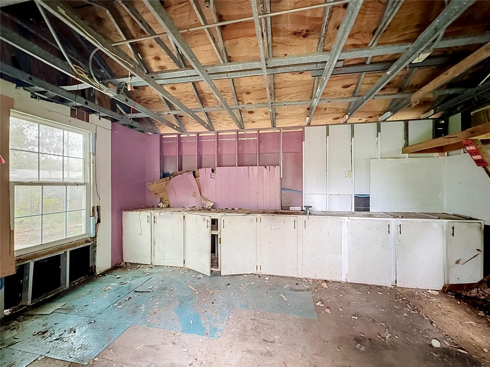 Single Family Residence at 40105 PALM ST, LADY LAKE, photo 37 of 52
