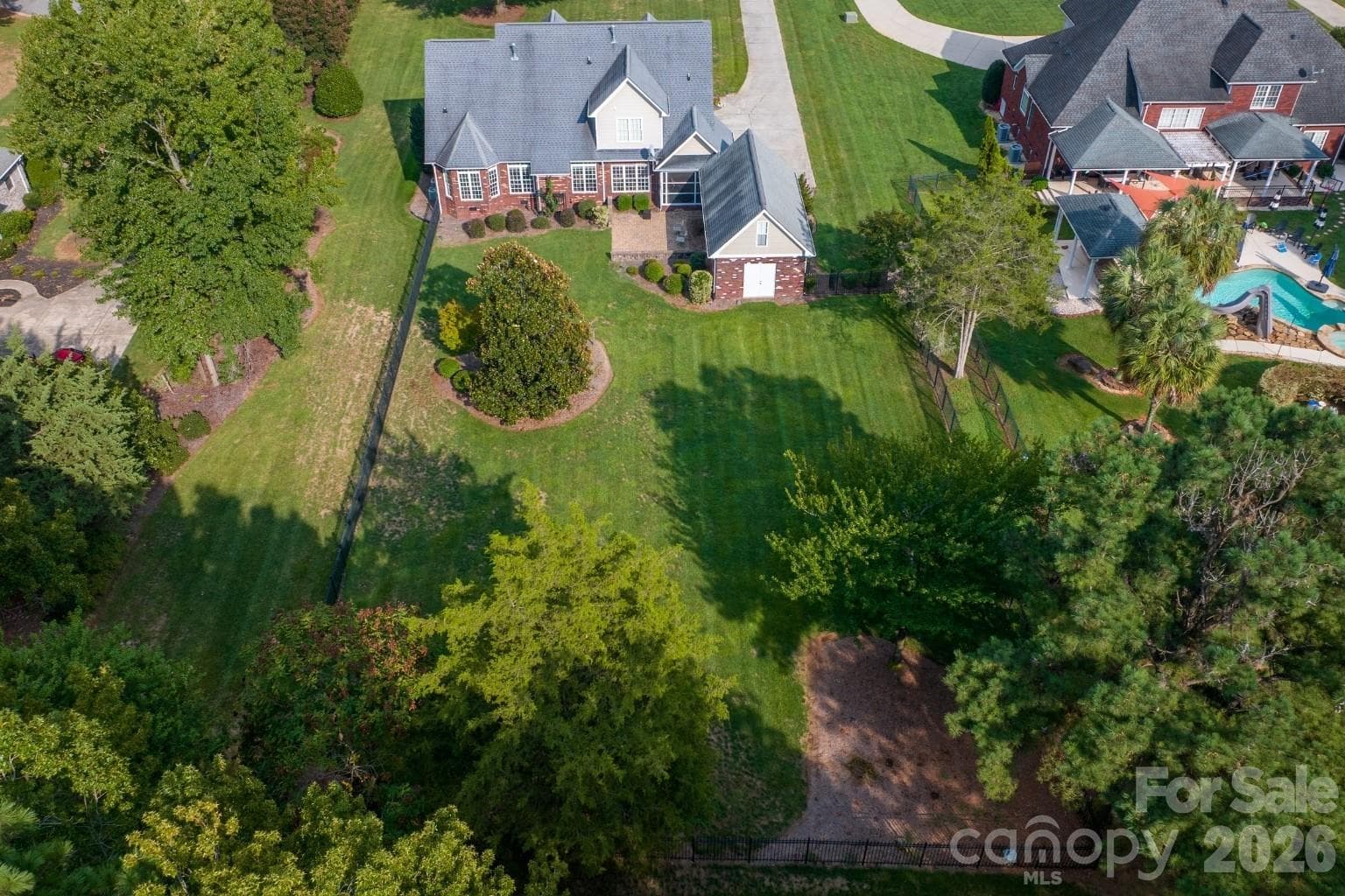 Space to garden, play, and enjoy. Hard to find lot sizes like this! - 1927 Windmere Drive, Monroe