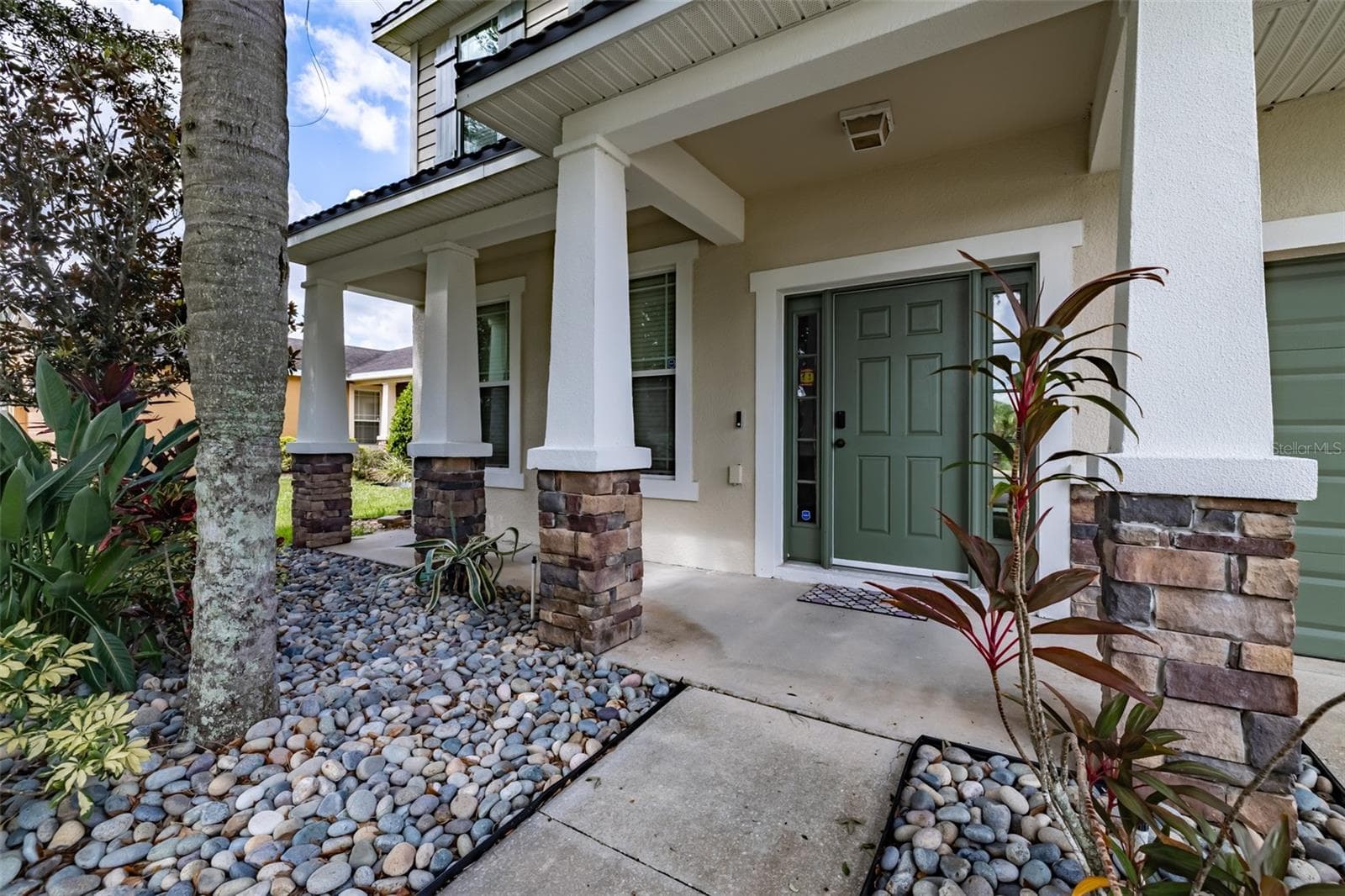 Single Family Residence at 12206 FAIRLAWN, RIVERVIEW, photo 3 of 52