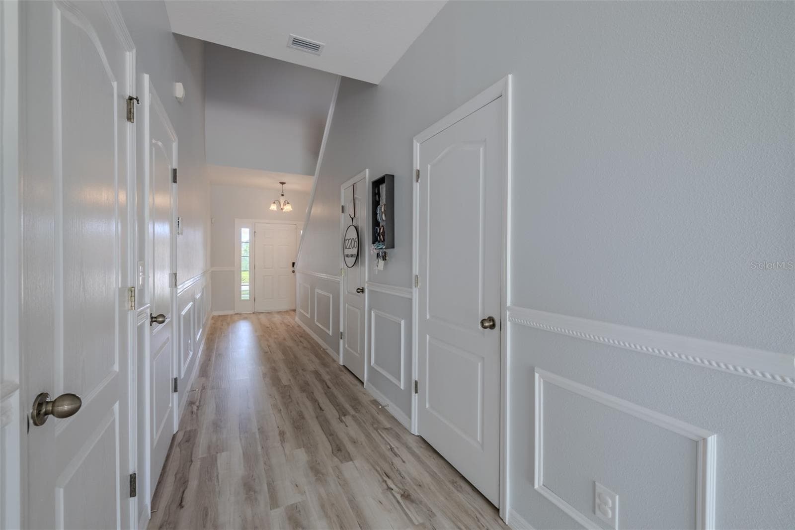 Single Family Residence at 12206 FAIRLAWN, RIVERVIEW, photo 18 of 52