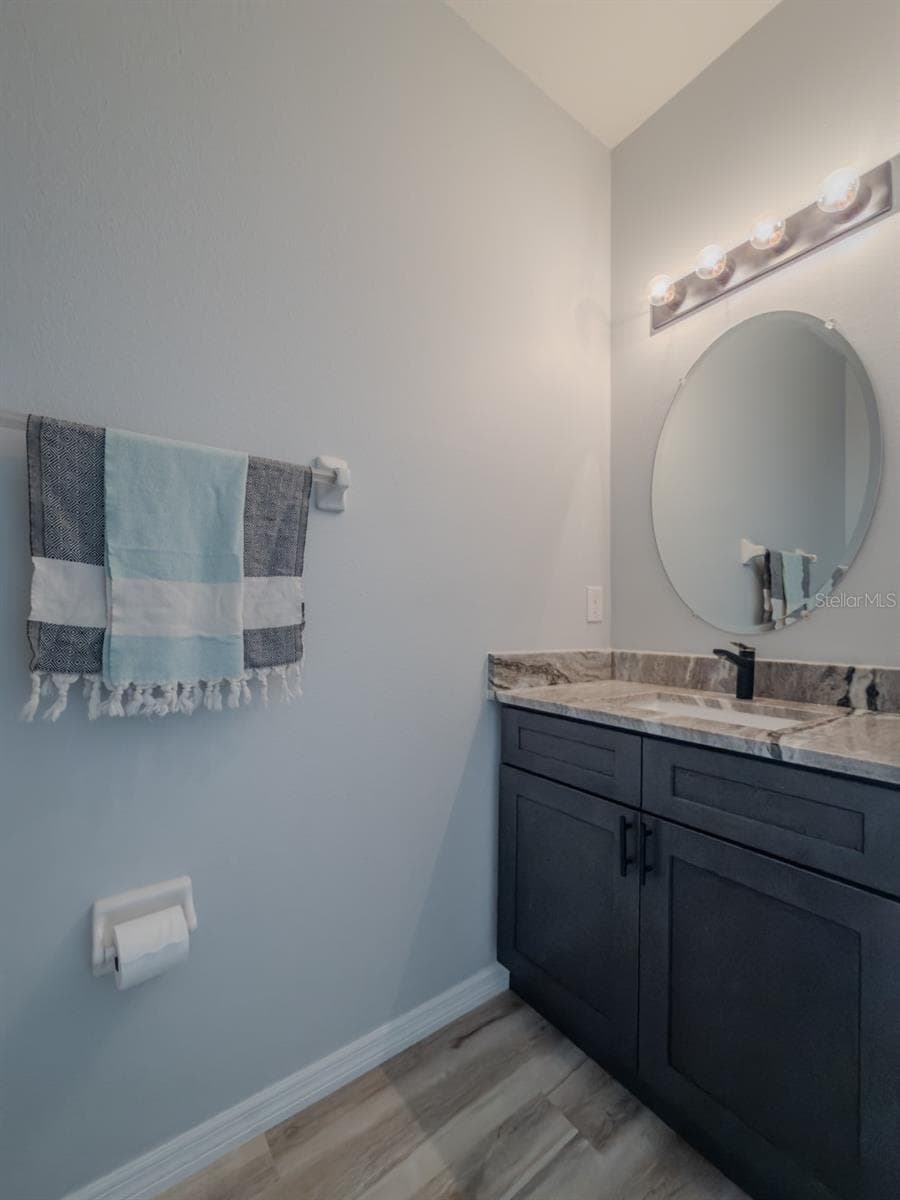 Single Family Residence at 12206 FAIRLAWN, RIVERVIEW, photo 20 of 52