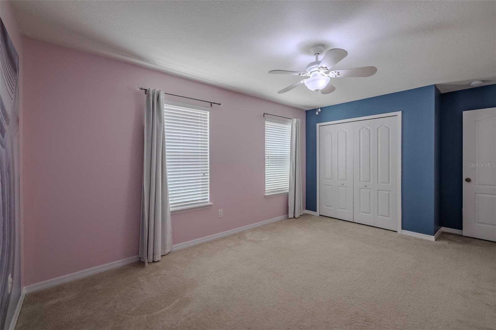 Single Family Residence at 12206 FAIRLAWN, RIVERVIEW, photo 32 of 52