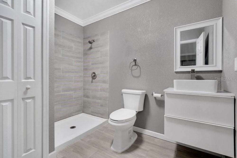 Single Family Residence at 120 PRIMROSE CT, ORLANDO, photo 18 of 43
