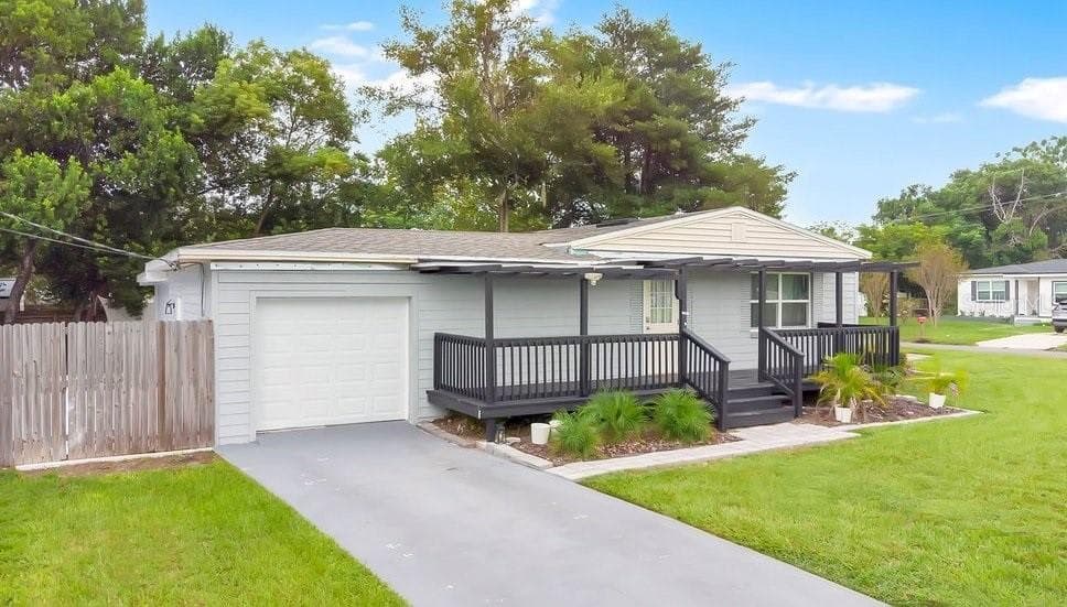 Single Family Residence at 120 PRIMROSE CT, ORLANDO, photo 25 of 43