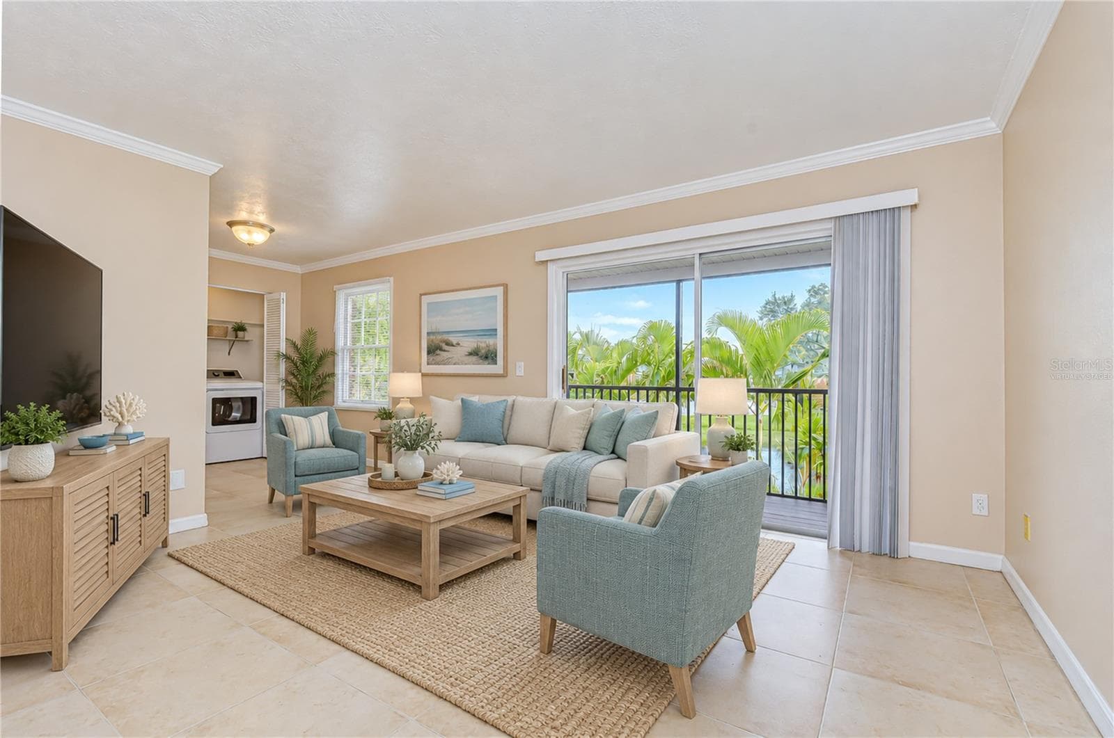 Spacious Family Room (virtually staged) - 13693 ORANGE SUNSET DR #203, TAMPA