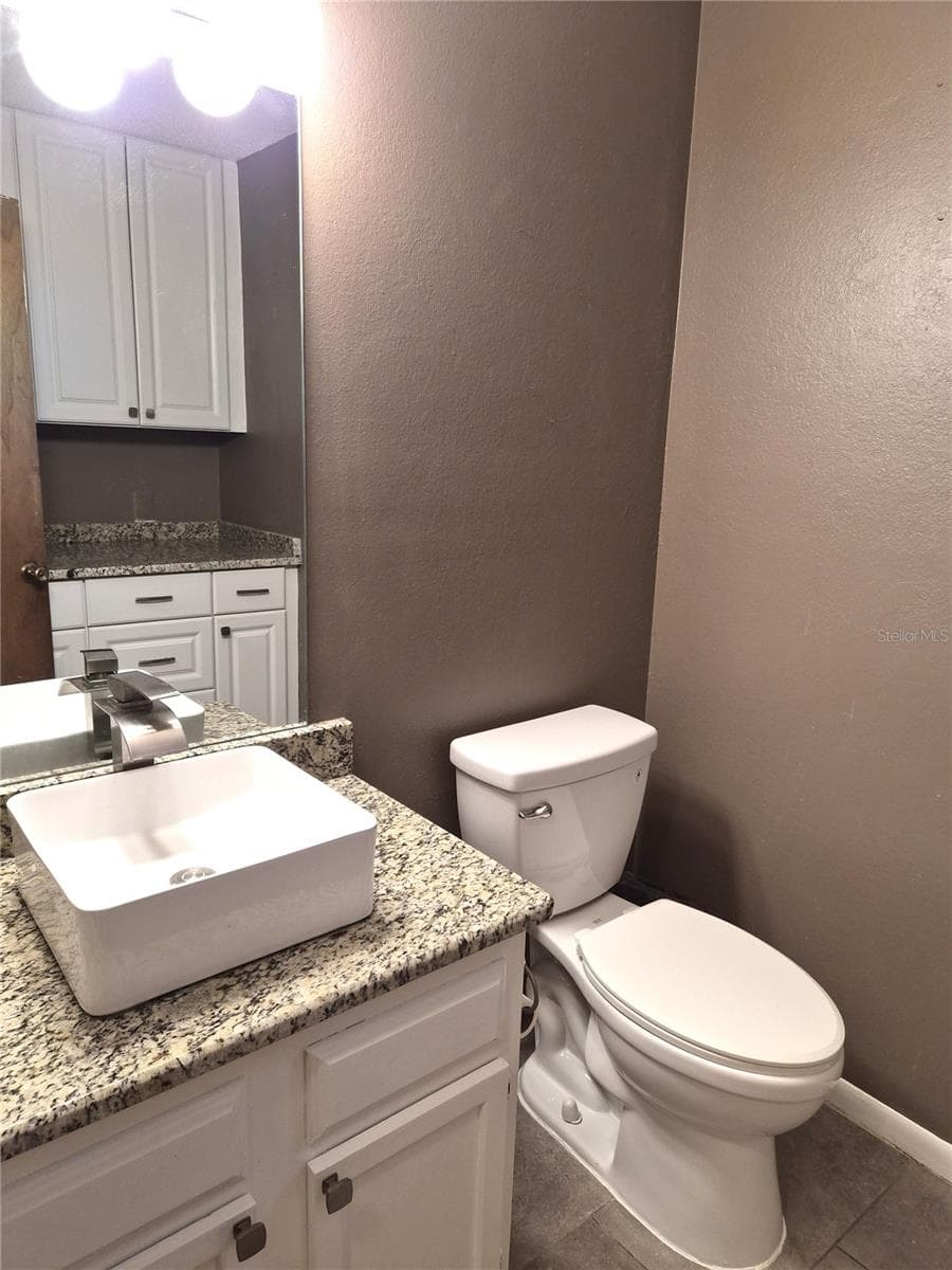 1st Floor Bath - 9913 W BAY ST, SEMINOLE
