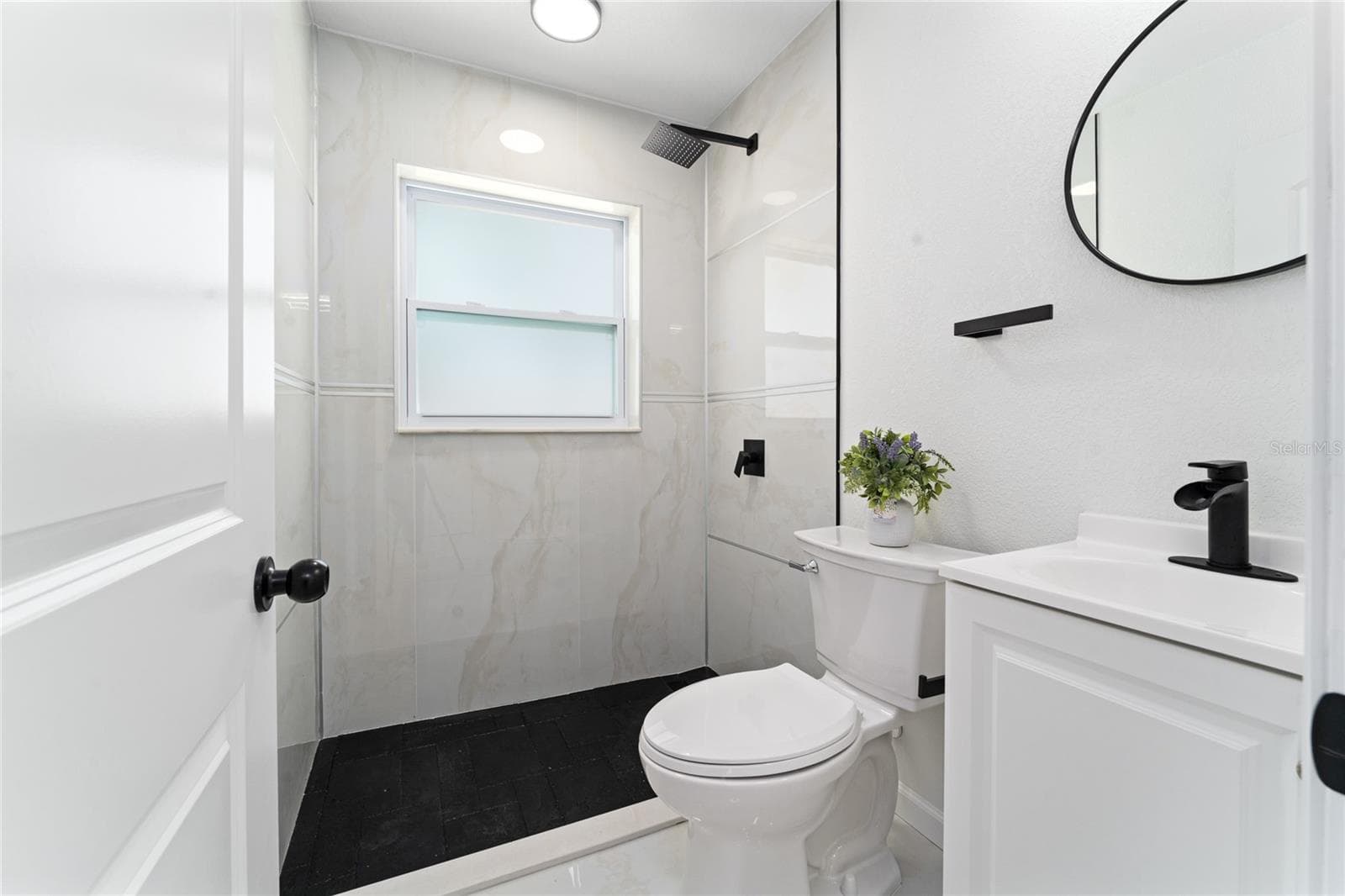 Single Family Residence at 4401 SHORE ACRES BLVD NE, ST PETERSBURG, photo 25 of 48