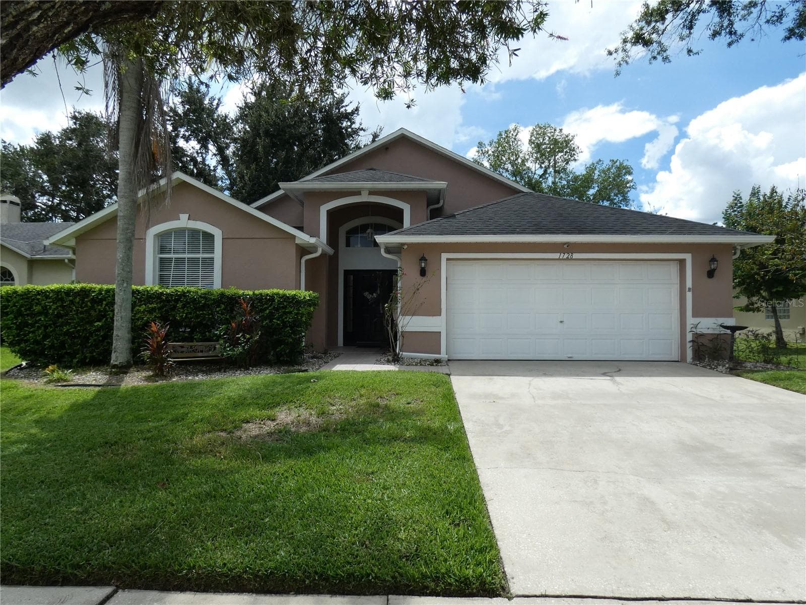 1728 TEALBRIAR AVE